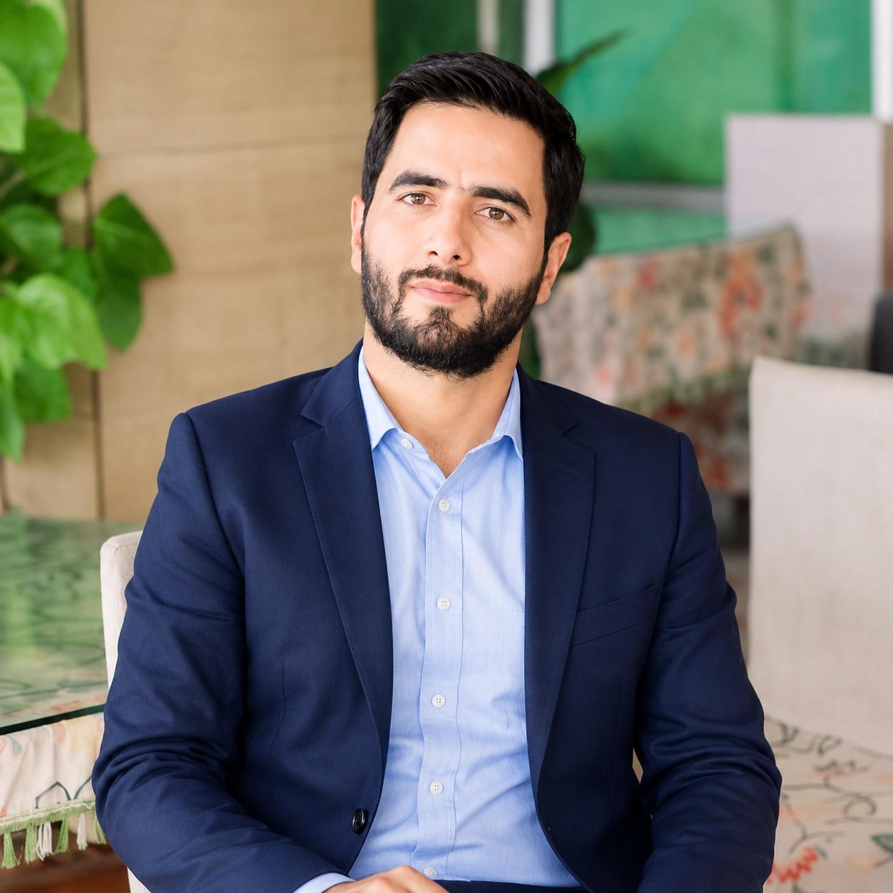 Dr Arif Hussain Reshi