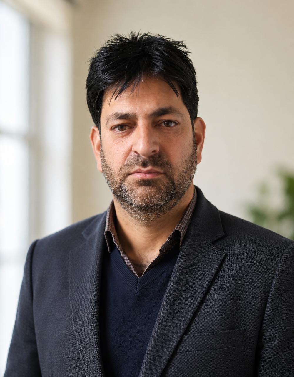 Dr Tariq Ahmad Shah